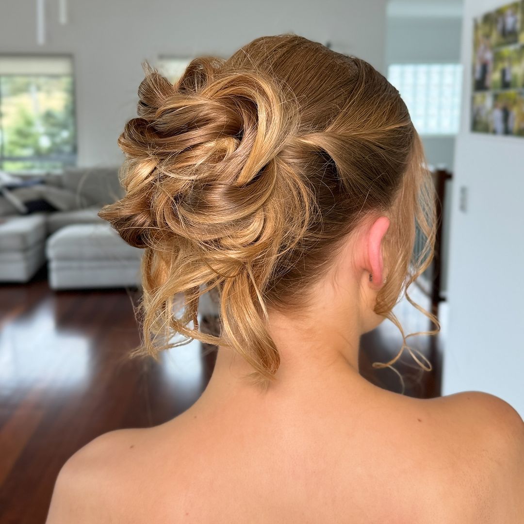 chignon disordinato