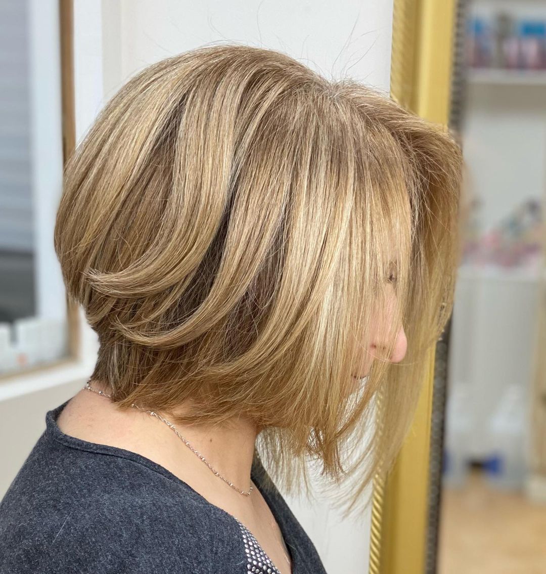 mousy blonde layered stacked bob