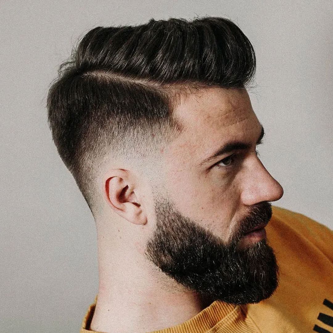 Quiff con desvanecimiento cónico medio