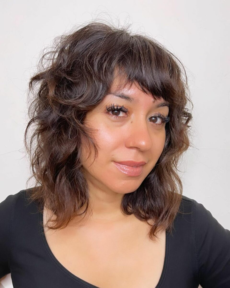 10 Fabulous Shaggy Lobs For Round Faces That Will Convince You To Make ...