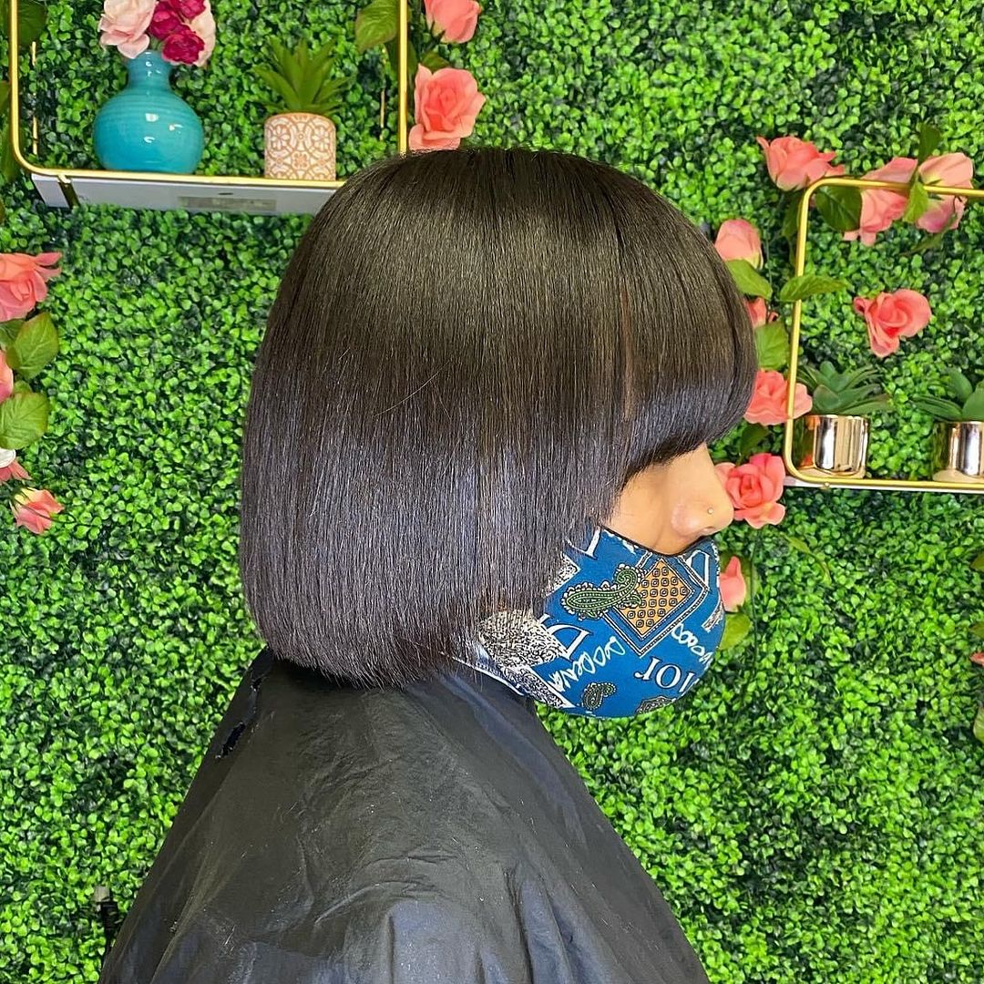 silk press bob with bangs