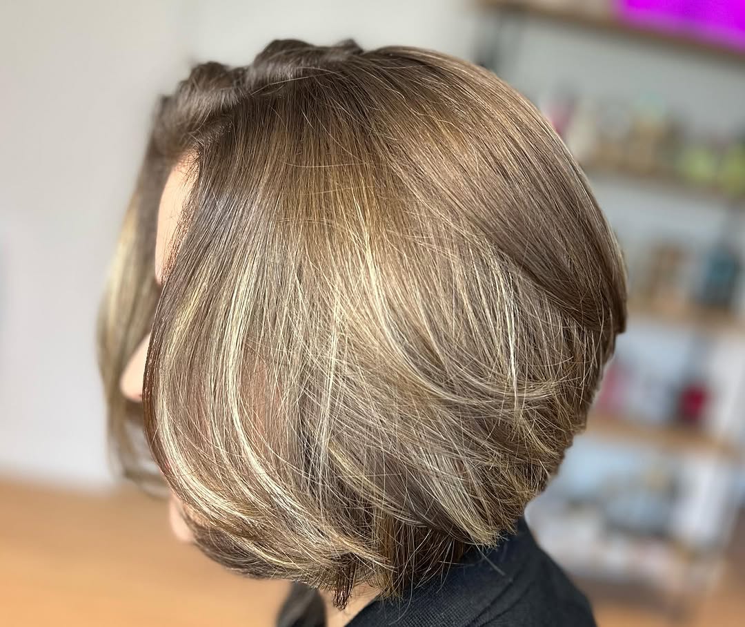 smooth layered stacked bob