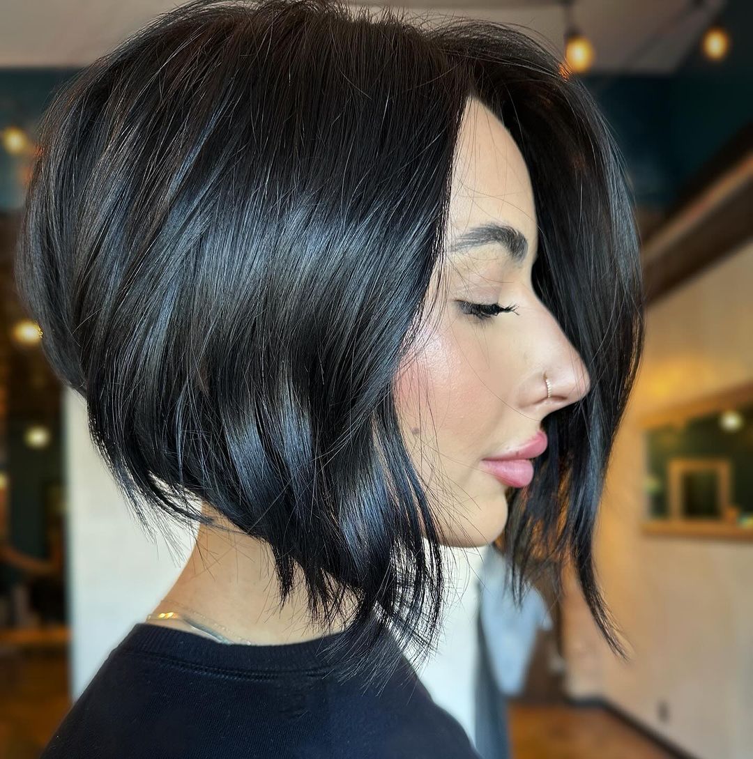 soft wave layered stacked bob