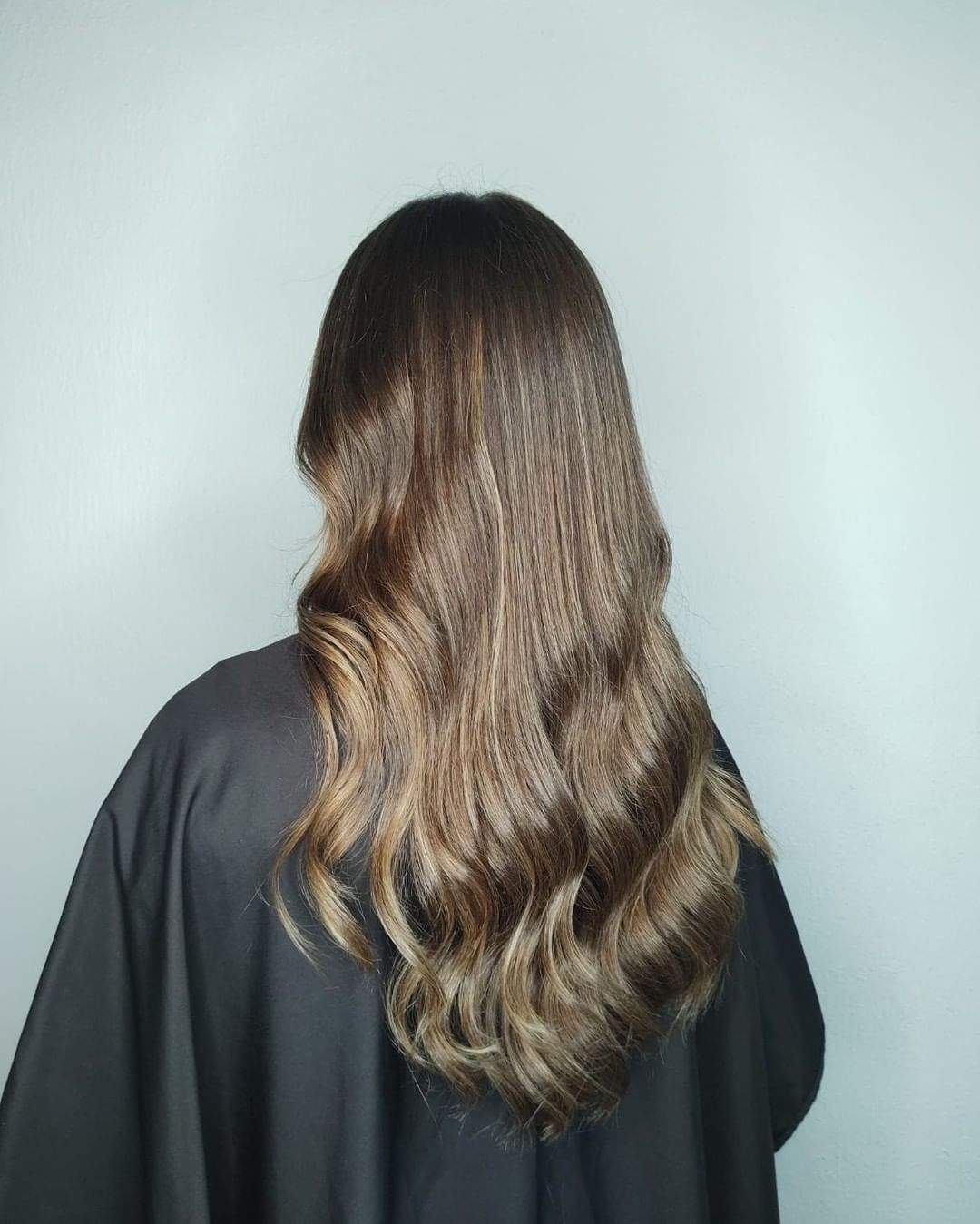 subtle honey caramel balayage