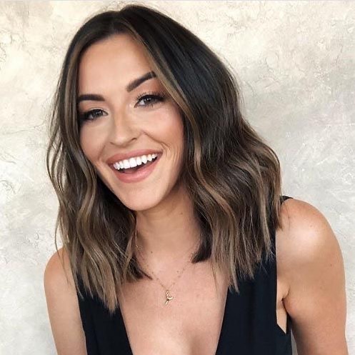 wavy medium length haircut for thin and fine hair