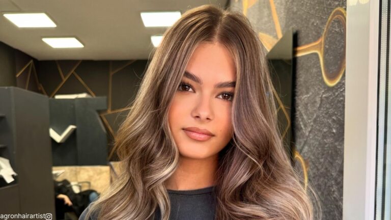 brown hair with highlights