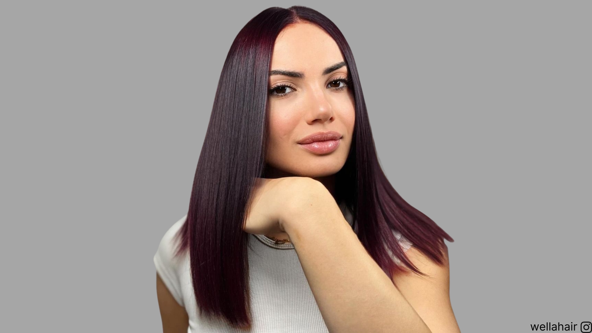 10 idee di colore di capelli viola per la tonalità più cool di questo inverno.