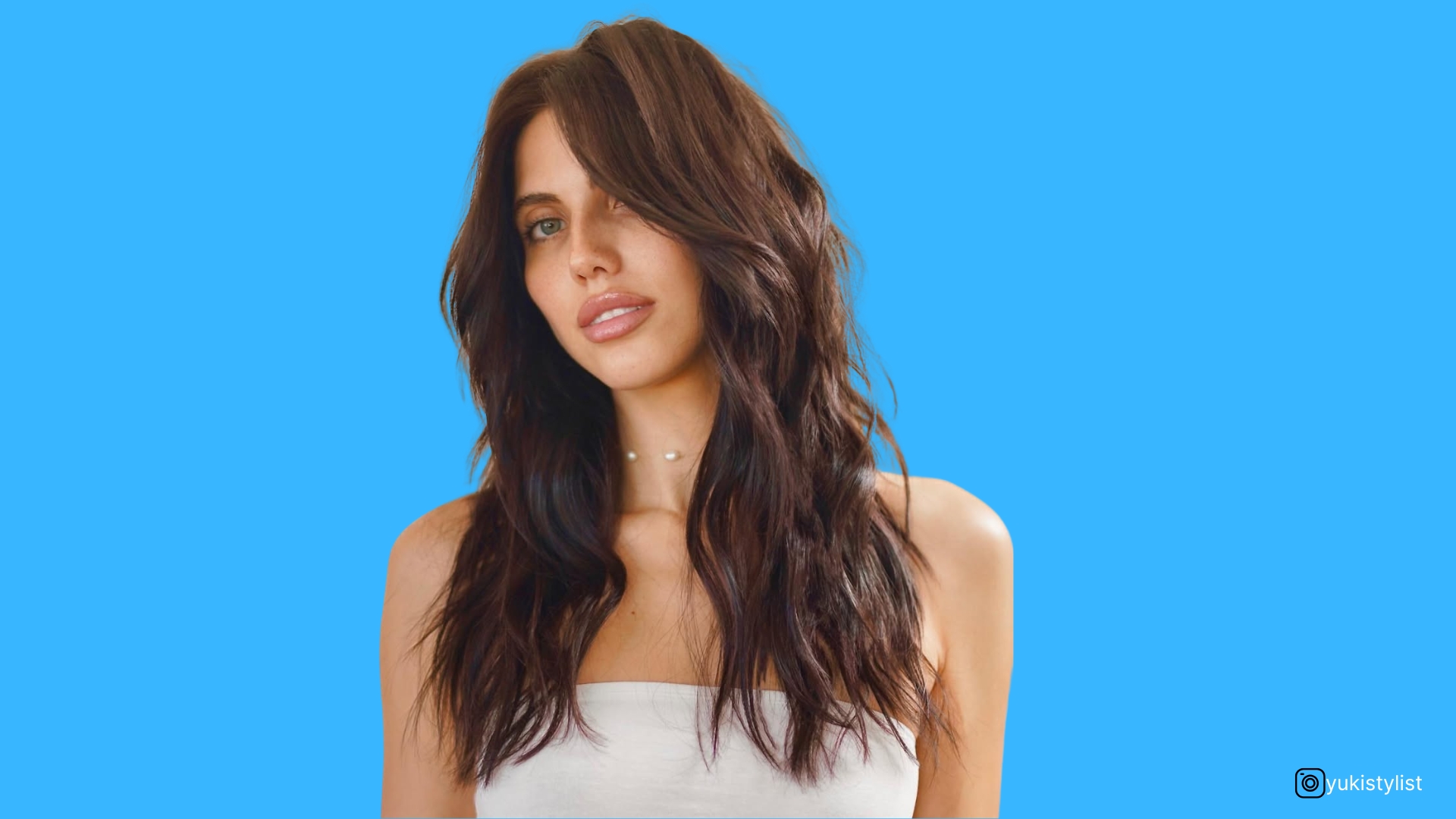 11 styles de franges longues qui vont totalement revoir vos cheveux longs