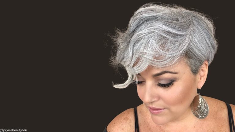 acconciature pixie lunghe per donne plus size