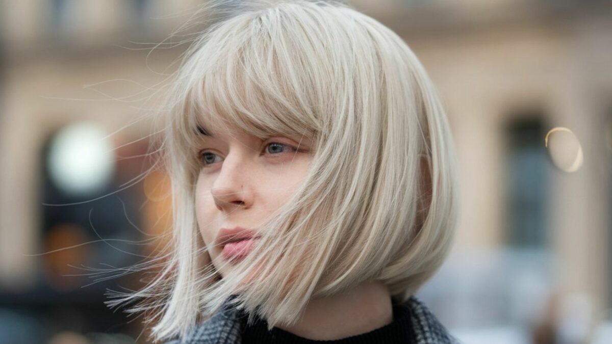18 Perfect Angled Bobs With Bangs That Suit Every Face Shape