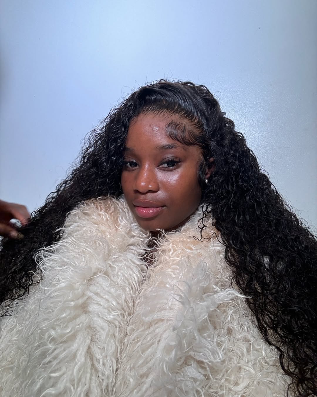 3c curled lace frontal hairstyle