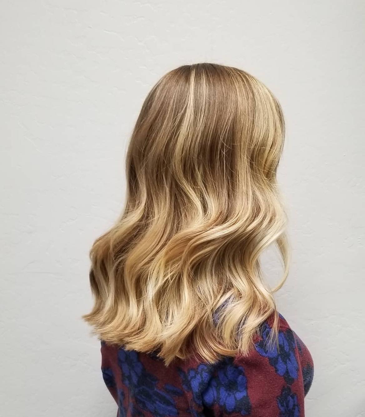 Blonde Balayage Op Lichtbruin Haar