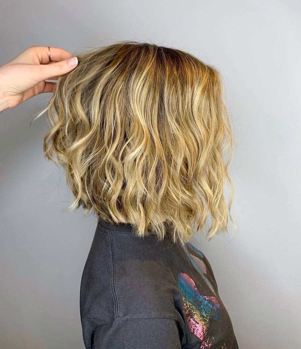 10 Peinados Bob Rizados Para Un Look Fresco Que Atraer Todas Las Miradas