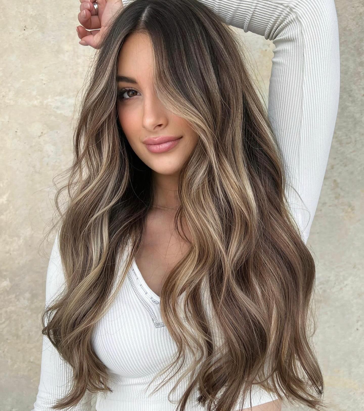 brown hair with golden blonde highlights