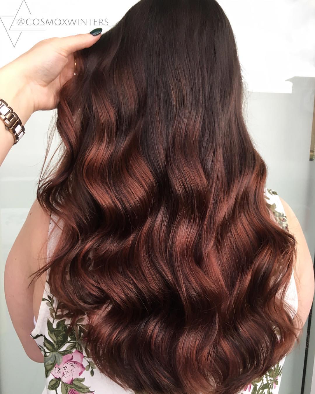 balayage em mogno