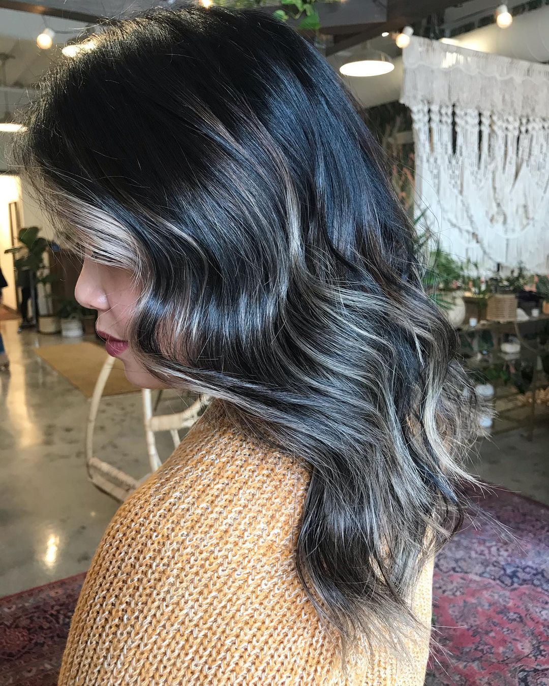 ash blonde highlights