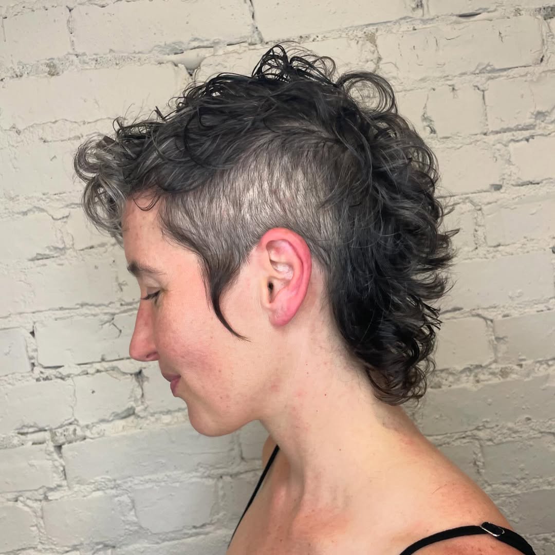 asymmetrical mullet fade