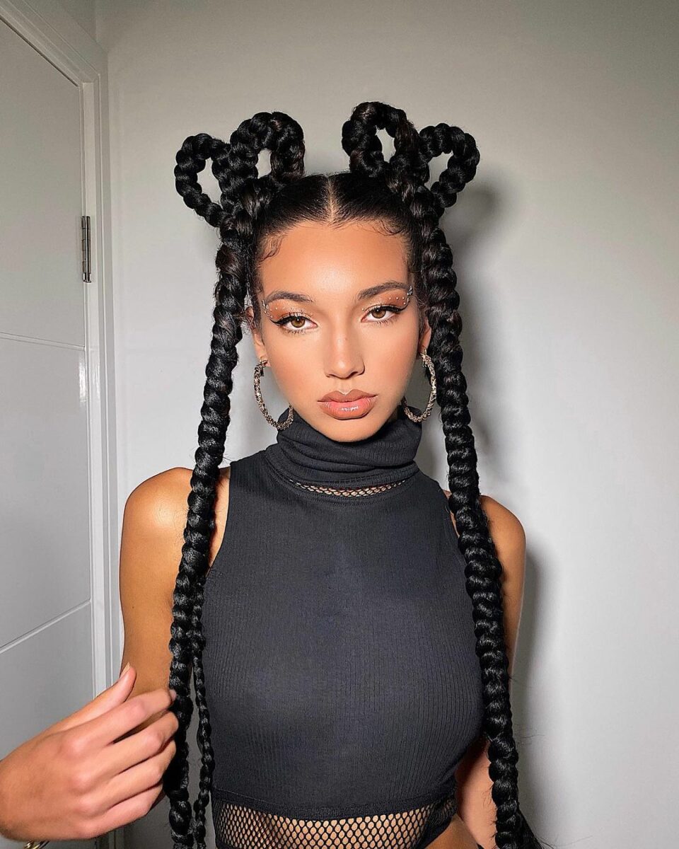  13 Jaw-Dropping Rave Hairstyles That Will Make You Stand Out In The Crowd