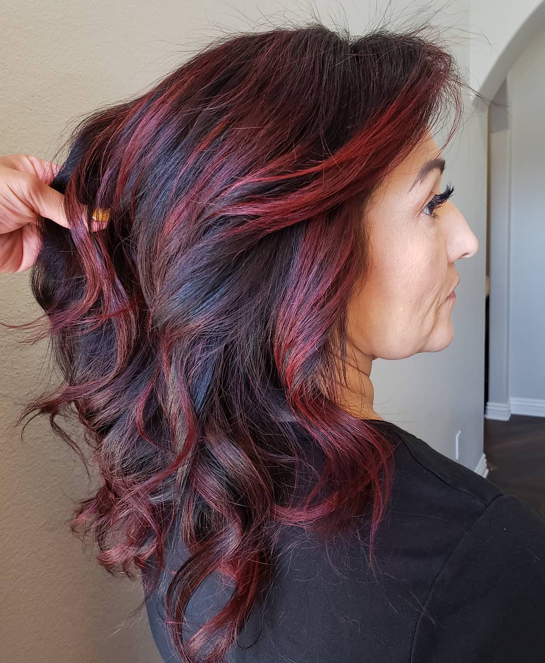 couleur de cheveux bordeaux