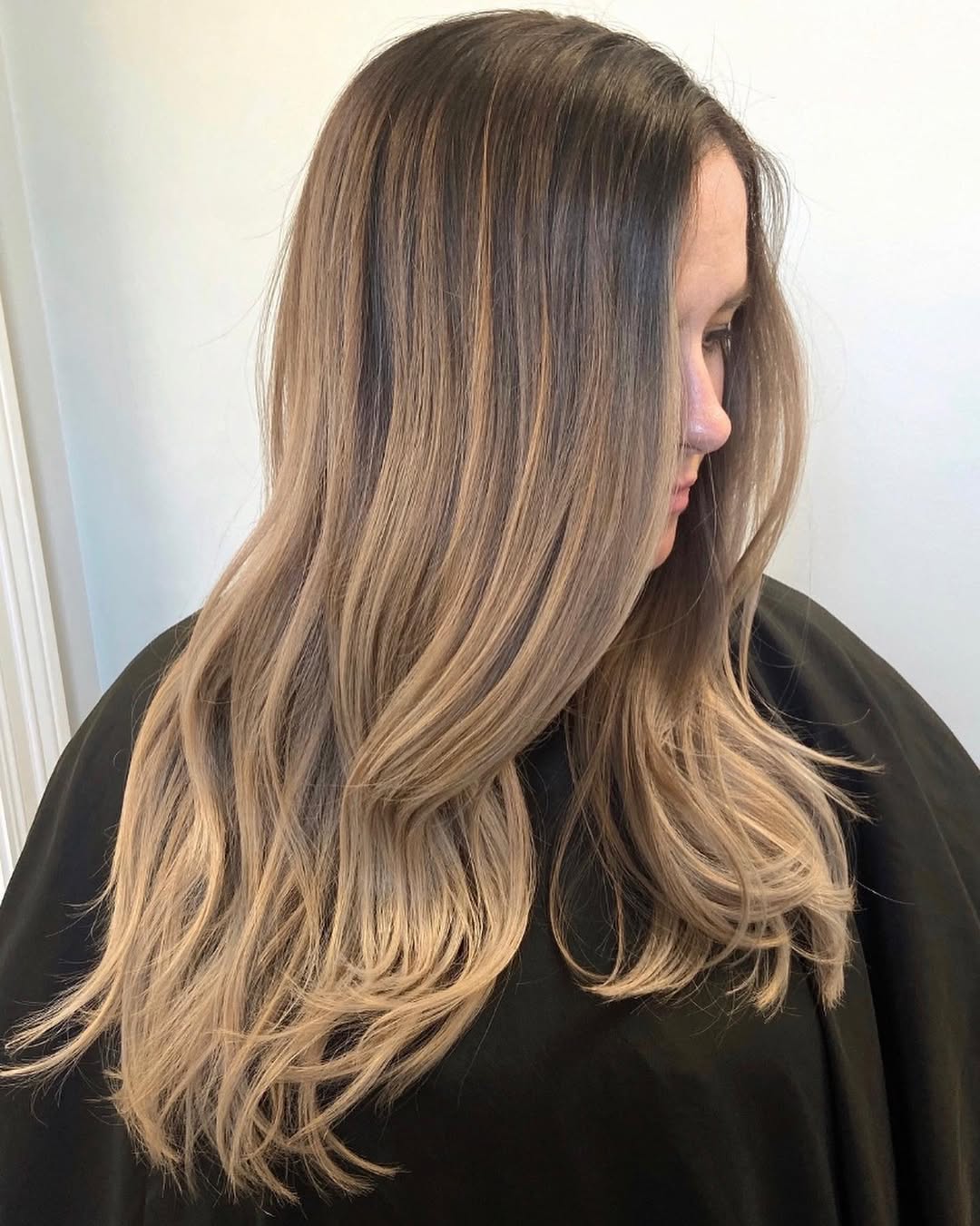 balayage bege escuro