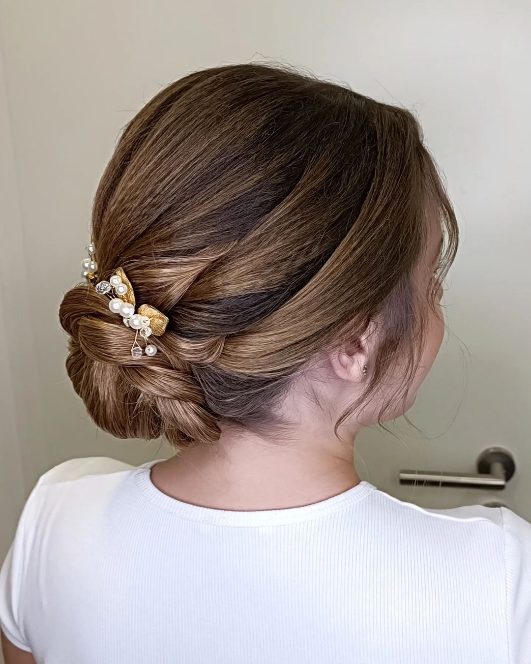 Chignon festif et décontracté