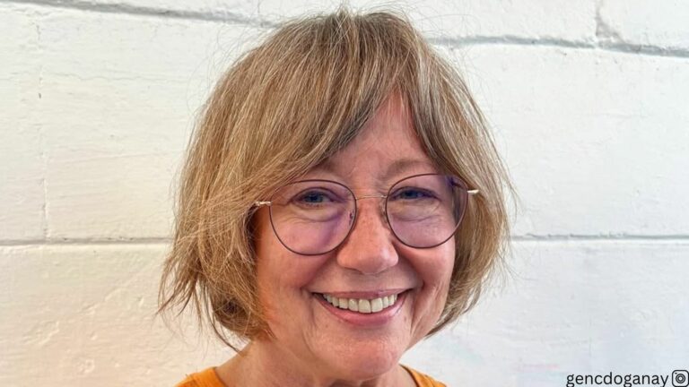 Forever In Fashion 12 Hairstyles That Flatter Women 50 And Up