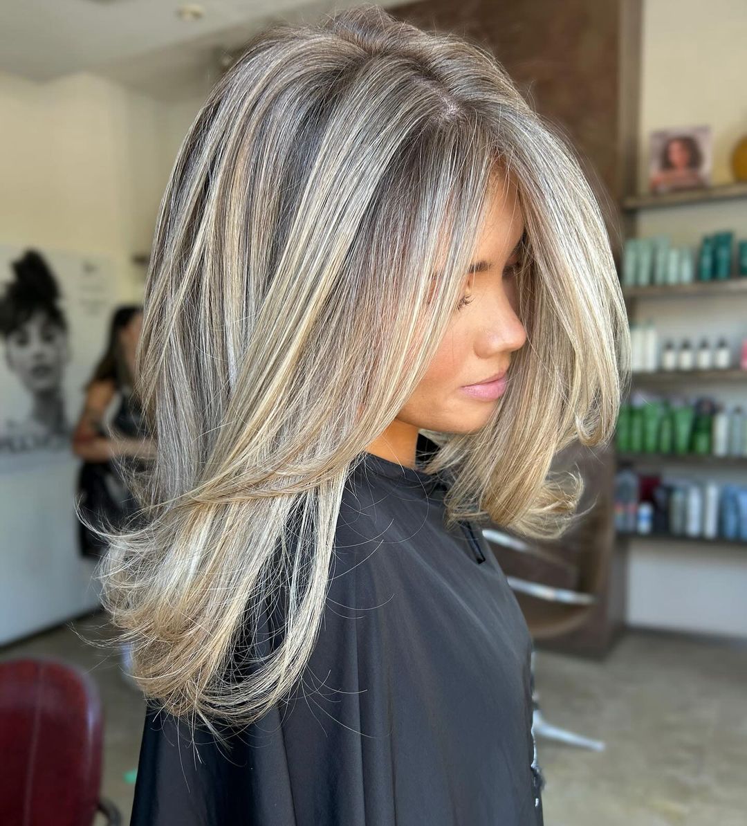 les tons gris rencontrent le balayage blond