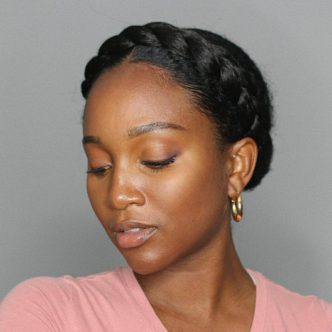 Halo Braid With Middle Part Natural Hair 
