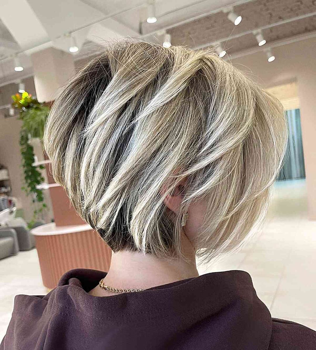 light blonde highlights