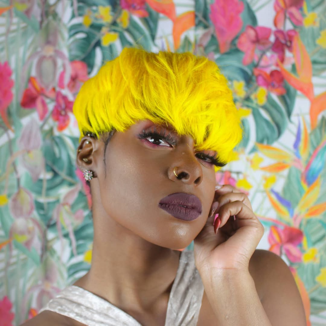 Pixie Yellow Mushroom Cut 
