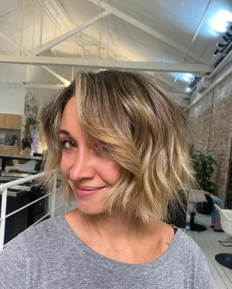 11 Chin-Length Choppy Bob Haircuts For A Stylish Transformation