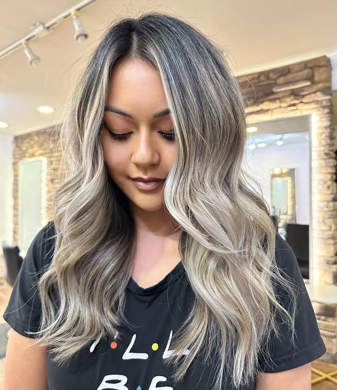 balayage blond beige argenté