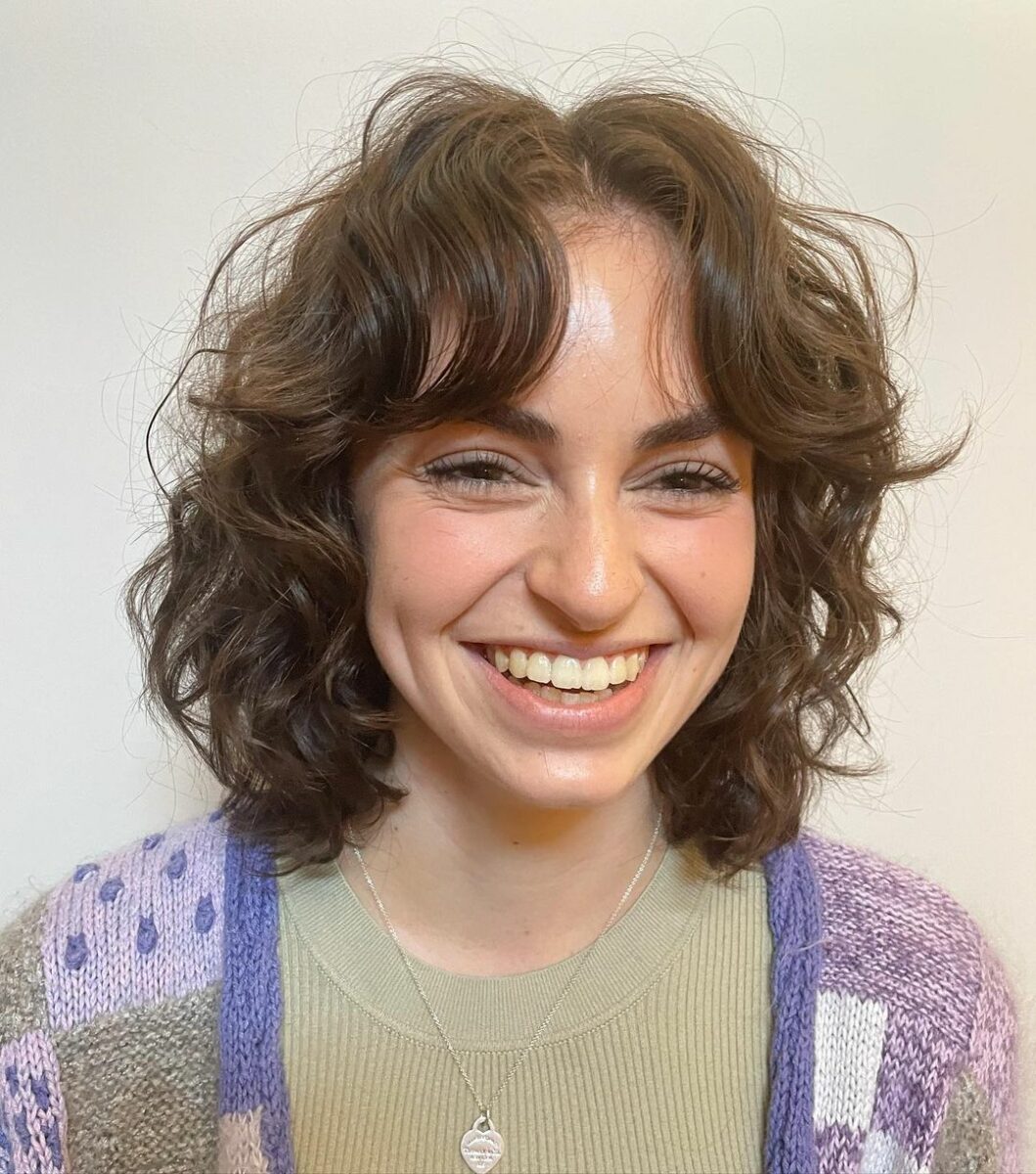 10 Sassy Ways To Style Curtain Bangs With Short Hair