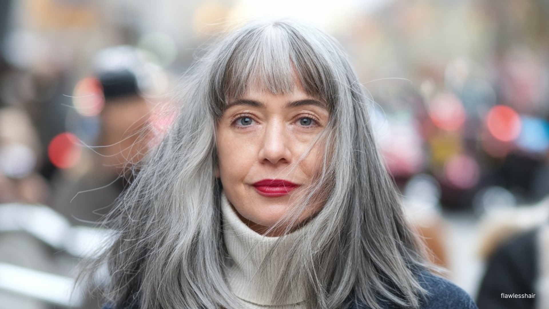 frange émoussée pour les femmes aux cheveux grisonnants