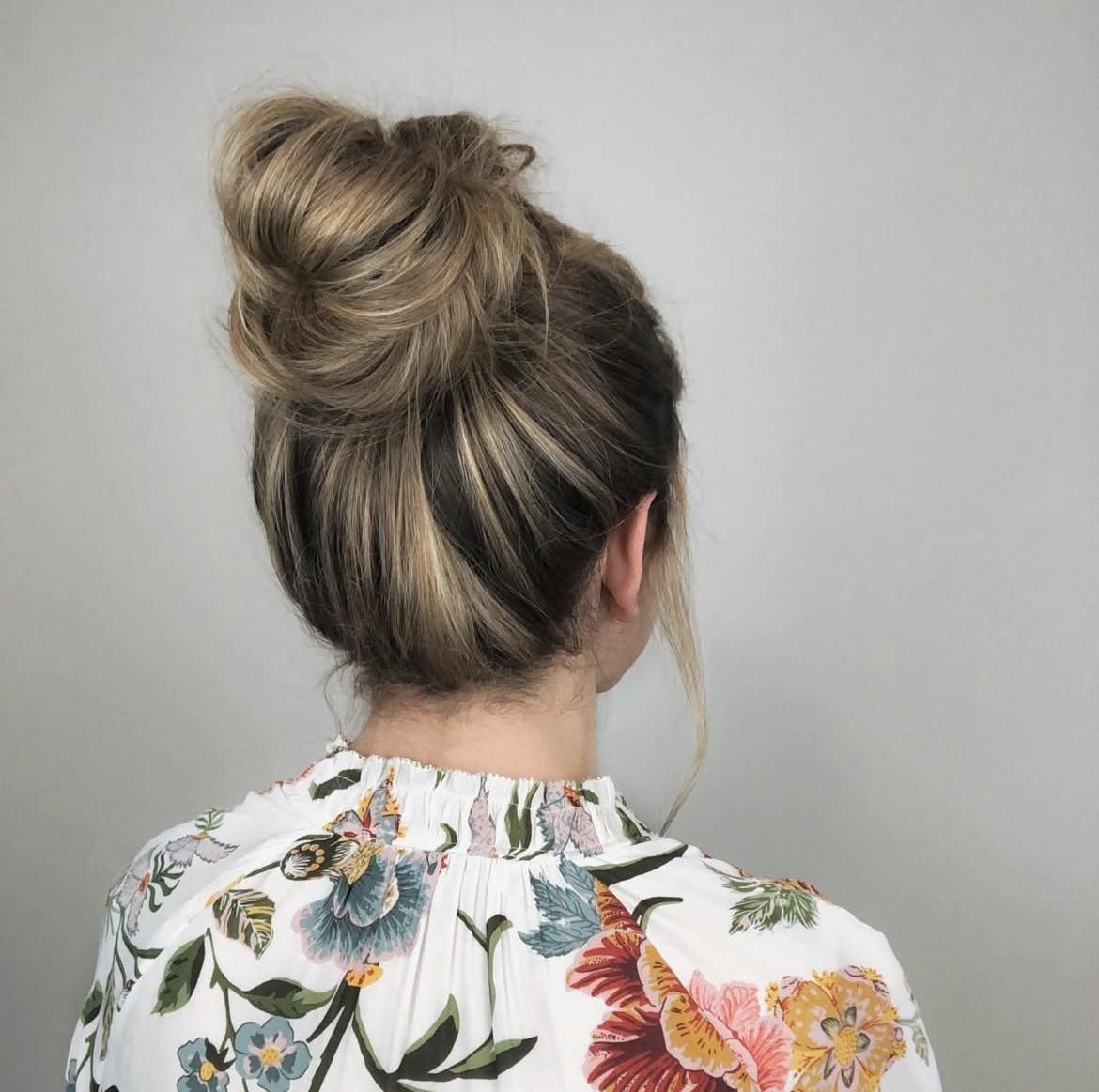 Messy Bun