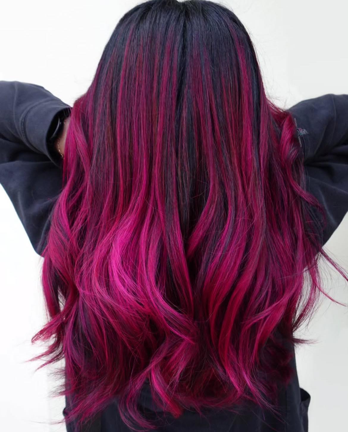 Mechas magenta y rosa