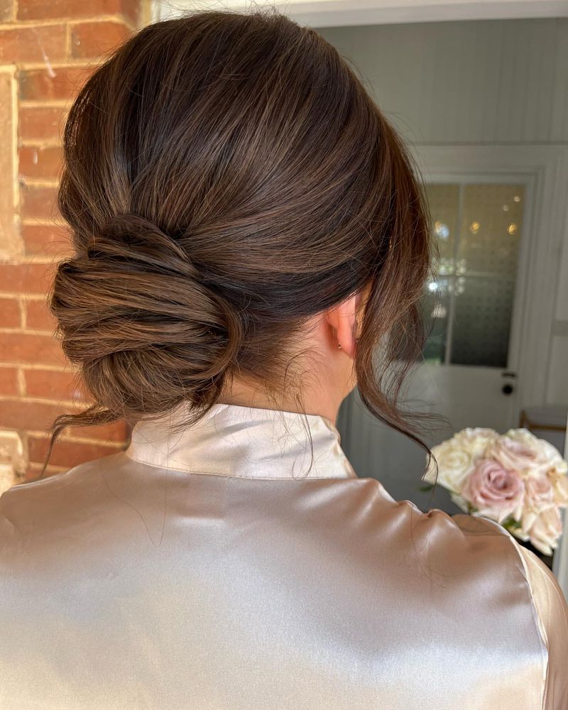 Chignon brun cendré