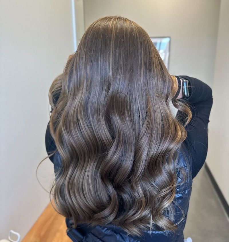 Ash Brown Loose Waves