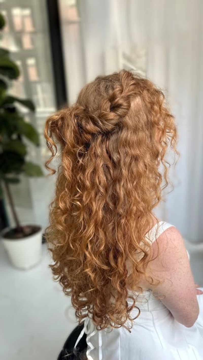 Trenza suelta informal