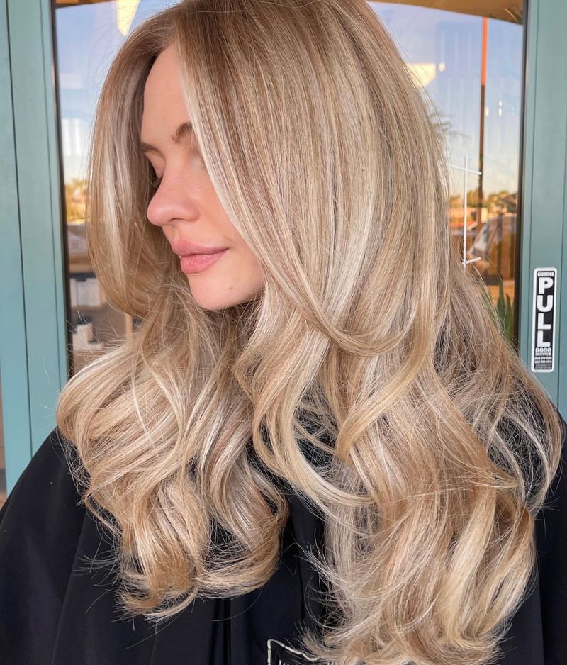 Champagne Blonde Highlights