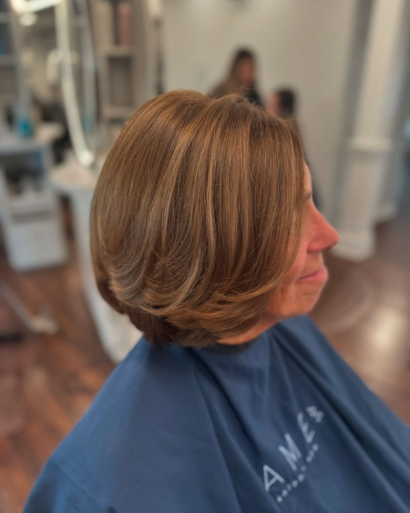 Bob clásico con mechas suaves