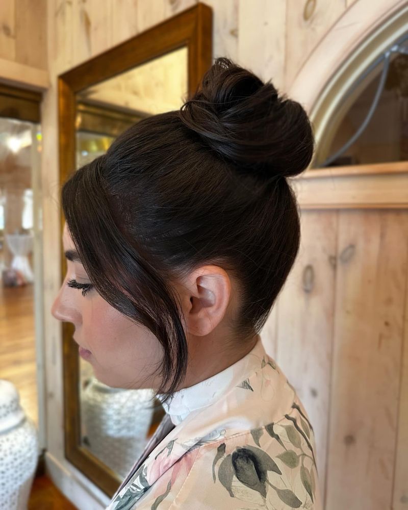 Chignon haut classique