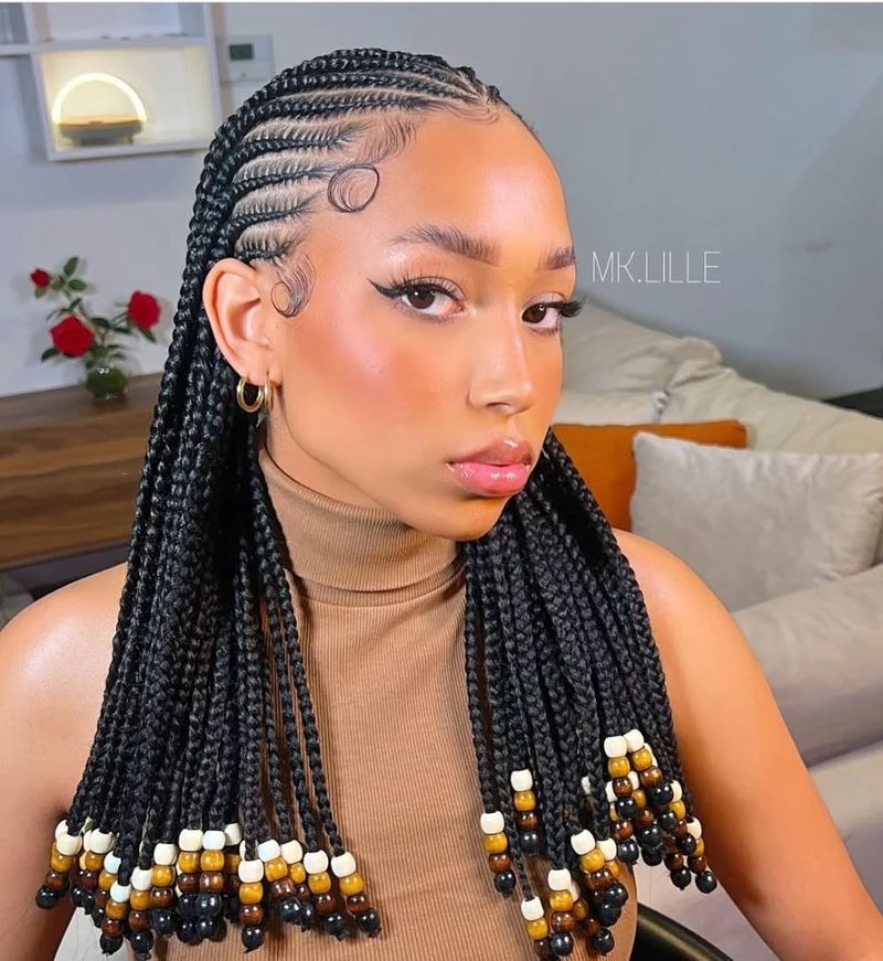 Cornrow en kralenaccenten