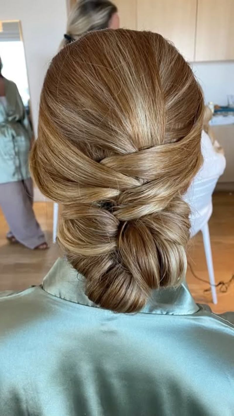 Chignon croisé