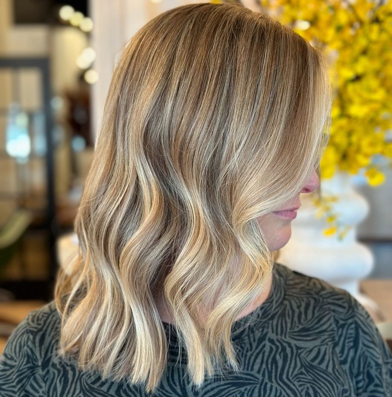 Vuil blond met metallic tinten