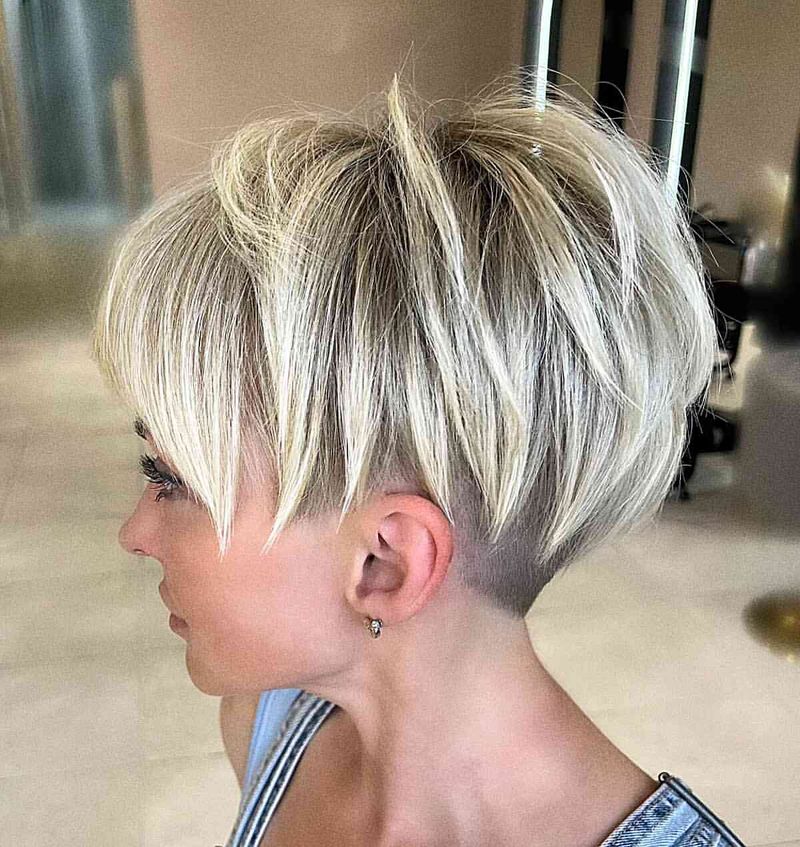 Edgy Dirty Blonde Undercut