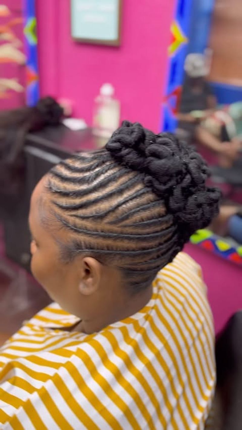 Penteado com torção plana