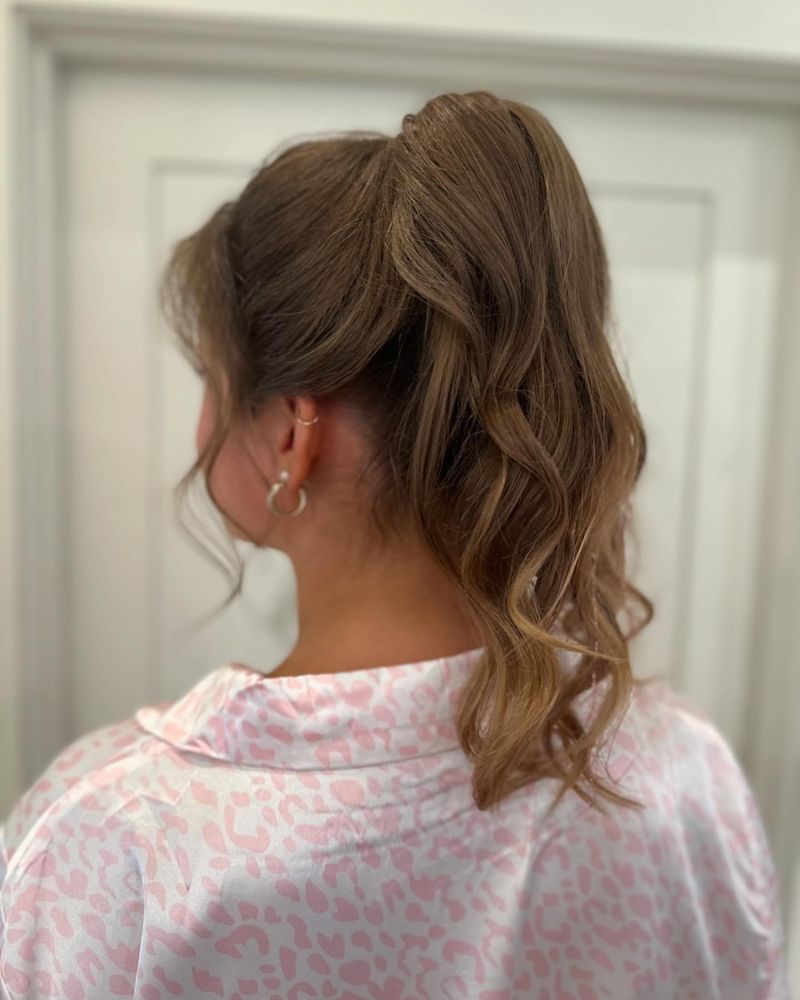 High Ponytail with Waves