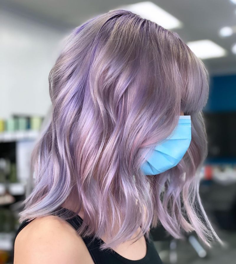 Lavender-Tinted Waves