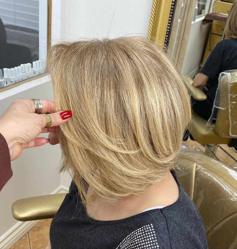 Gelaagde wig met highlights